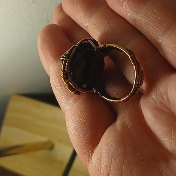 Black Quartz Gemstone Wire Wrap Ring Size 8 Handcrafted Copper Jewelry - Picture 3 of 3